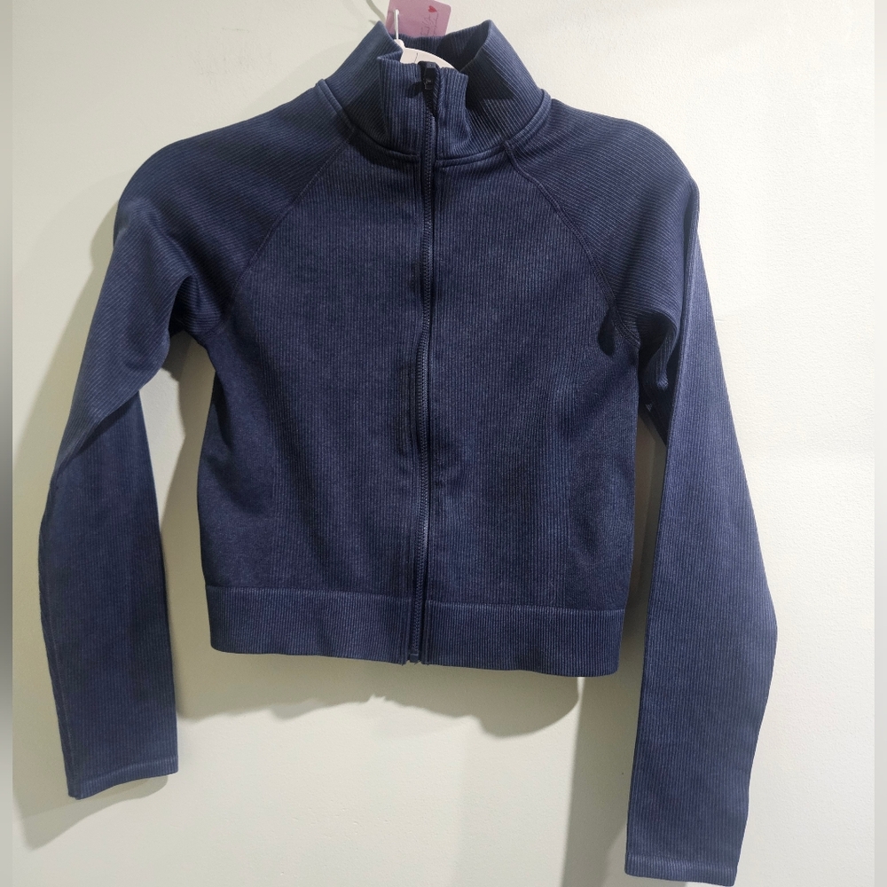 Fabletics Cropped Seamless Zip Up Jacket Washed N… - image 4